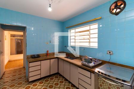 Casa à venda com 220m², 3 quartos e 2 vagas Casa à venda com 220m², 3 quartos e 2 vagasCozinha