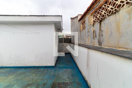 Casa à venda com 220m², 3 quartos e 2 vagas Casa à venda com 220m², 3 quartos e 2 vagasÁrea de Serviço