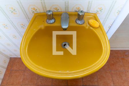 Casa à venda com 220m², 3 quartos e 2 vagas Casa à venda com 220m², 3 quartos e 2 vagasBanheiro da Suíte 2