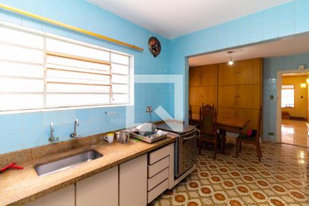 Casa à venda com 220m², 3 quartos e 2 vagas Casa à venda com 220m², 3 quartos e 2 vagasCozinha