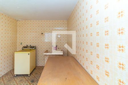 Casa à venda com 220m², 3 quartos e 2 vagas Casa à venda com 220m², 3 quartos e 2 vagasÁrea de Serviço