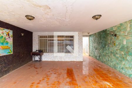 Casa à venda com 220m², 3 quartos e 2 vagas Casa à venda com 220m², 3 quartos e 2 vagasGaragem