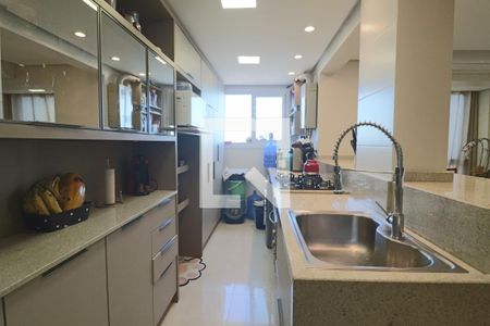 Apartamento à venda com 62m², 2 quartos e 1 vagaCozinha