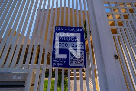 Casa de condomínio à venda com 110m², 3 quartos e 2 vagas Casa de condomínio à venda com 110m², 3 quartos e 2 vagasPlaca