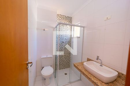 Casa de condomínio à venda com 110m², 3 quartos e 2 vagas Casa de condomínio à venda com 110m², 3 quartos e 2 vagasBanheiro do Quarto 1