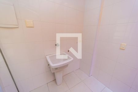 Casa de condomínio à venda com 110m², 3 quartos e 2 vagas Casa de condomínio à venda com 110m², 3 quartos e 2 vagasÁrea de Serviço