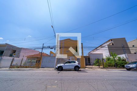 Casa de condomínio à venda com 110m², 3 quartos e 2 vagas Casa de condomínio à venda com 110m², 3 quartos e 2 vagasFachada