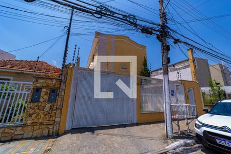 Casa de condomínio à venda com 110m², 3 quartos e 2 vagas Casa de condomínio à venda com 110m², 3 quartos e 2 vagasFachada