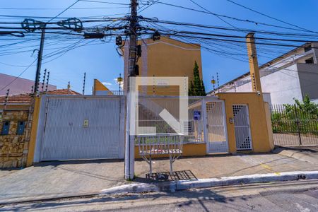 Casa de condomínio à venda com 110m², 3 quartos e 2 vagas Casa de condomínio à venda com 110m², 3 quartos e 2 vagasFachada