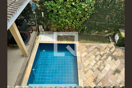 Casa de condomínio à venda com 560m², 5 quartos e 3 vagasQuarto 1 e 2 - Varanda - Vista