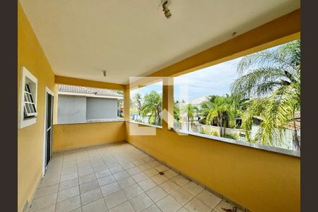 Casa de condomínio à venda com 560m², 5 quartos e 3 vagasQuarto 1 e 2 - Varanda