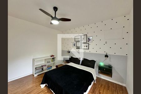 Casa de condomínio à venda com 560m², 5 quartos e 3 vagasQuarto 1