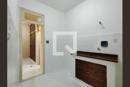 Apartamento à venda com 54m², 2 quartos e sem vaga Apartamento à venda com 54m², 2 quartos e sem vagaCozinha