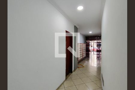 Apartamento à venda com 54m², 2 quartos e sem vaga Apartamento à venda com 54m², 2 quartos e sem vagaFachada e portaria
