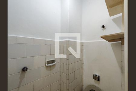 Apartamento à venda com 54m², 2 quartos e sem vaga Apartamento à venda com 54m², 2 quartos e sem vagaBanheiro de serviço