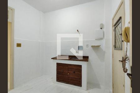 Apartamento à venda com 54m², 2 quartos e sem vaga Apartamento à venda com 54m², 2 quartos e sem vagaCozinha