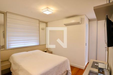 Apartamento para alugar com 221m², 4 quartos e 4 vagas Apartamento para alugar com 221m², 4 quartos e 4 vagasQuarto 1