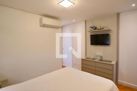Apartamento para alugar com 221m², 4 quartos e 4 vagas Apartamento para alugar com 221m², 4 quartos e 4 vagasQuarto 1
