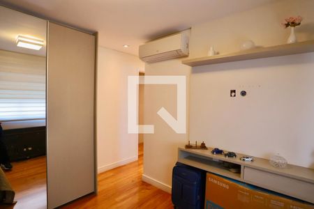 Apartamento para alugar com 221m², 4 quartos e 4 vagas Apartamento para alugar com 221m², 4 quartos e 4 vagasQuarto 2