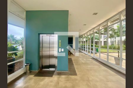 Apartamento para alugar com 221m², 4 quartos e 4 vagas Apartamento para alugar com 221m², 4 quartos e 4 vagasÁrea comum