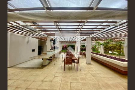 Apartamento para alugar com 221m², 4 quartos e 4 vagas Apartamento para alugar com 221m², 4 quartos e 4 vagasÁrea comum