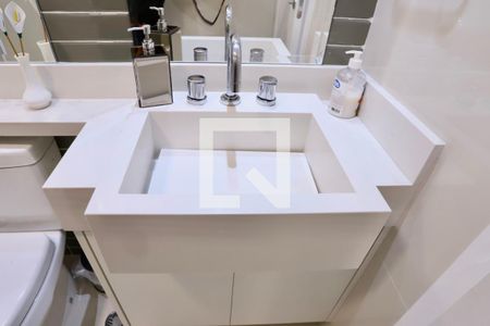 Apartamento para alugar com 221m², 4 quartos e 4 vagas Apartamento para alugar com 221m², 4 quartos e 4 vagasBanheiro do Quarto 3