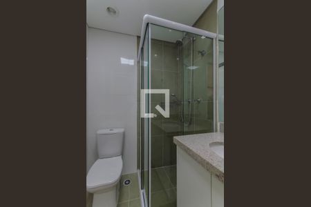 Banheiro de apartamento para alugar com 1 quarto, 29m² em Liberdade, São Paulo