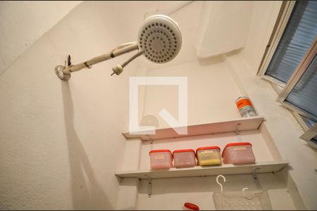 Apartamento para alugar com 83m², 2 quartos e sem vagaBanheiro de Serviço