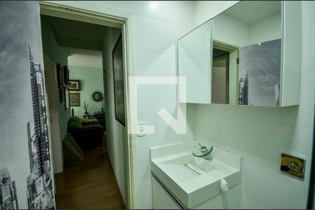 Apartamento para alugar com 83m², 2 quartos e sem vagaBanheiro