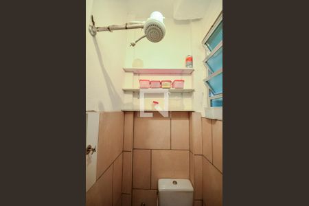 Apartamento para alugar com 83m², 2 quartos e sem vagaBanheiro de Serviço