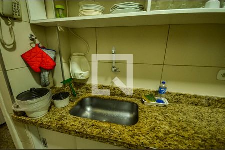 Apartamento para alugar com 83m², 2 quartos e sem vagaCozinha