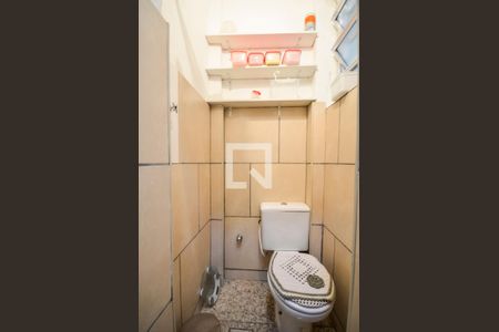 Apartamento para alugar com 83m², 2 quartos e sem vagaBanheiro de Serviço