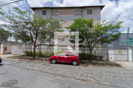 Apartamento à venda com 106m², 3 quartos e 2 vagasFachada