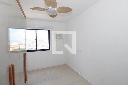 Suíte de apartamento para alugar com 2 quartos, 49m² em Del Castilho, Rio de Janeiro