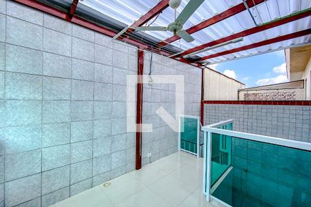 Casa à venda com 210m², 3 quartos e 5 vagasCobertura