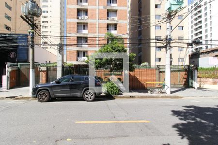 Apartamento para alugar com 74m², 2 quartos e 1 vagaFachada