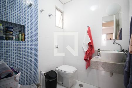 Apartamento para alugar com 74m², 2 quartos e 1 vagaBanheiro