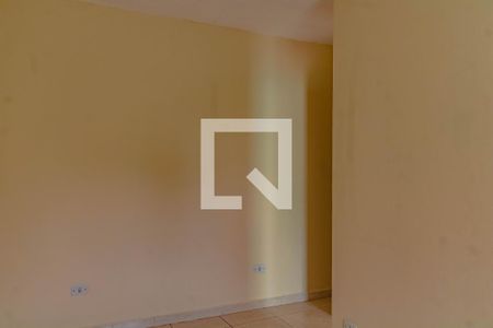 Casa para alugar com 75m², 2 quartos e sem vaga Casa para alugar com 75m², 2 quartos e sem vagaQuarto