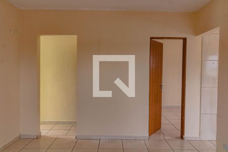 Casa para alugar com 75m², 2 quartos e sem vaga Casa para alugar com 75m², 2 quartos e sem vagaSala