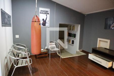 Casa de condomínio para alugar com 590m², 5 quartos e 8 vagasSala