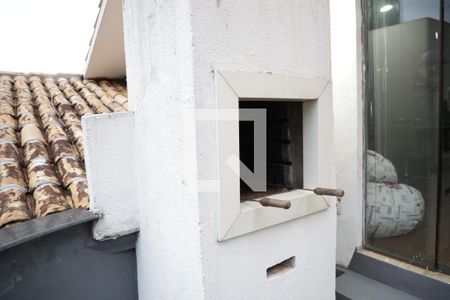 Casa de condomínio para alugar com 590m², 5 quartos e 8 vagasÁrea de serviço