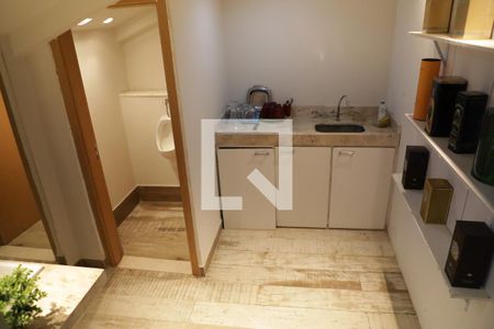 Casa de condomínio para alugar com 590m², 5 quartos e 8 vagasSala