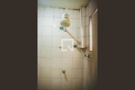 Apartamento à venda com 100m², 2 quartos e 1 vaga Apartamento à venda com 100m², 2 quartos e 1 vagaBanheiro de Serviço