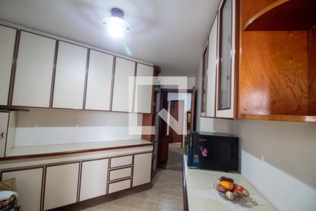 Apartamento à venda com 200m², 3 quartos e 3 vagasCopa