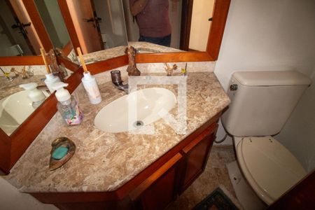 Apartamento à venda com 200m², 3 quartos e 3 vagasLavabo