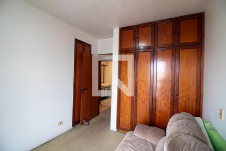 Apartamento à venda com 200m², 3 quartos e 3 vagasQuarto 2