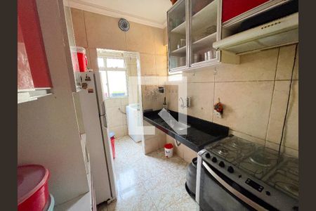 Apartamento à venda com 48m², 2 quartos e 1 vaga Apartamento à venda com 48m², 2 quartos e 1 vagaCozinha