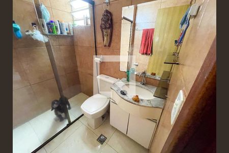 Apartamento à venda com 48m², 2 quartos e 1 vaga Apartamento à venda com 48m², 2 quartos e 1 vagaBanheiro