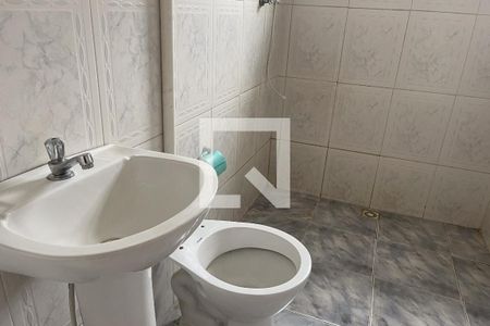 Casa para alugar com 44m², 1 quarto e sem vagaBanheiro