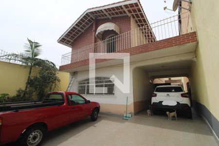 Casa à venda com 232m², 3 quartos e 8 vagasGaragem